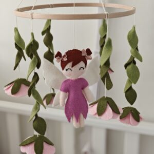 Fairy flower - babymobiel roze elfje met bloemen en bladeren